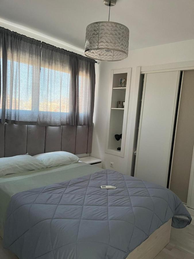Apartamento Suzana Benidorm Bagian luar foto