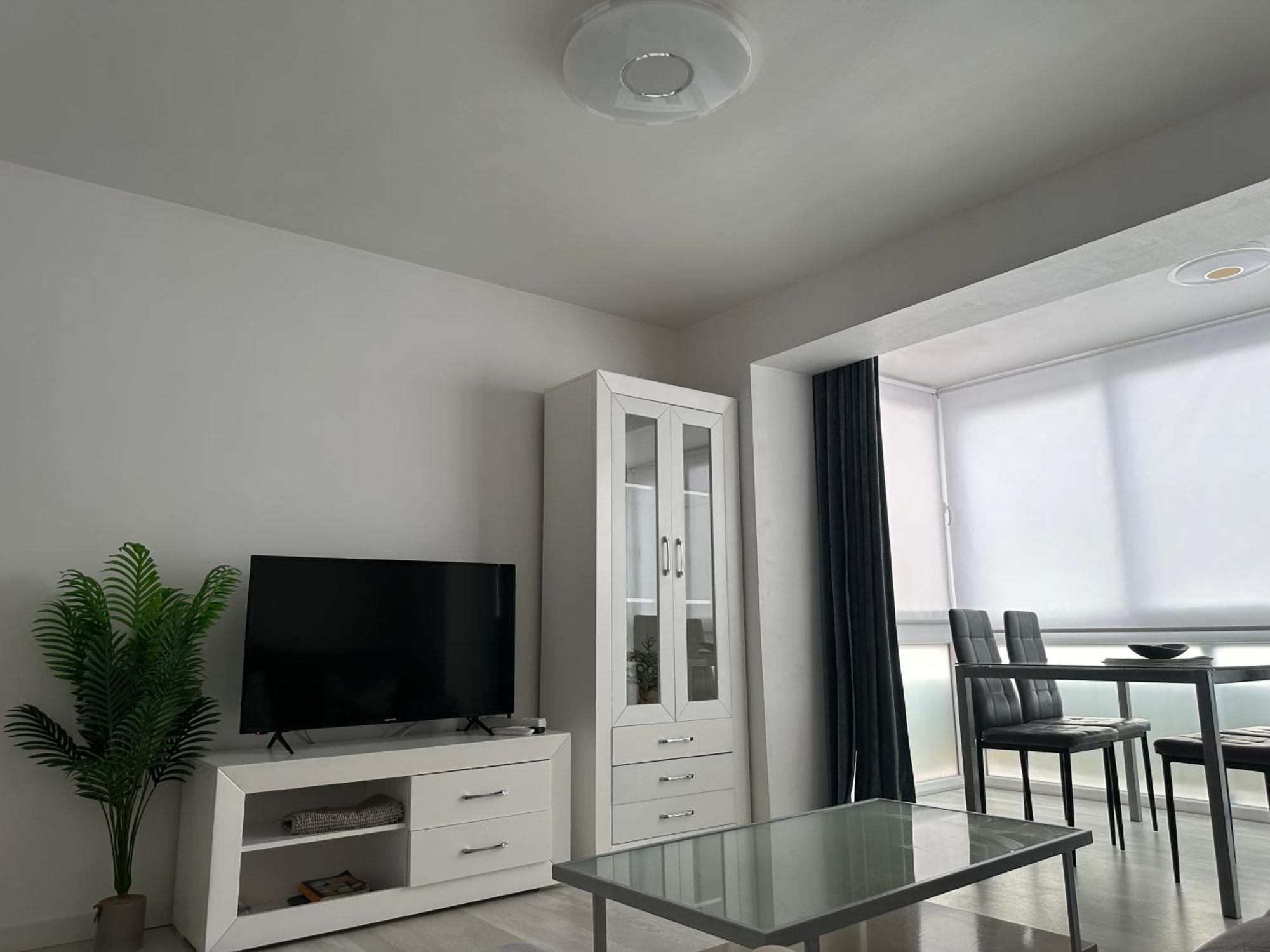 Apartamento Suzana Benidorm Bagian luar foto